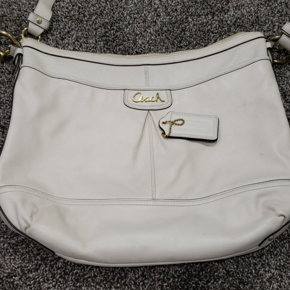 Authentic coach purse - Picture 1 of 3